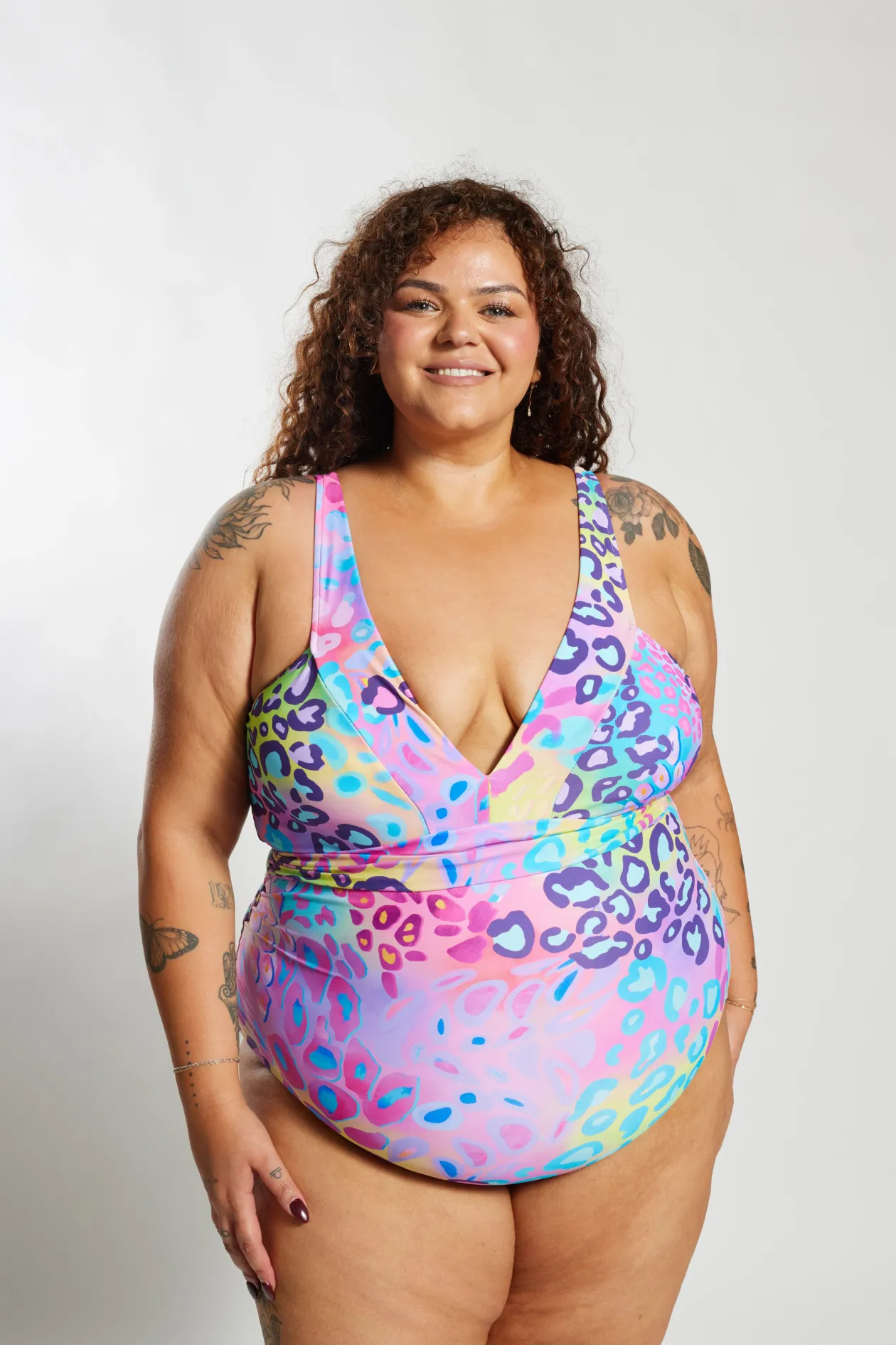 Gwen One Piece Curve - Kaleidoscope