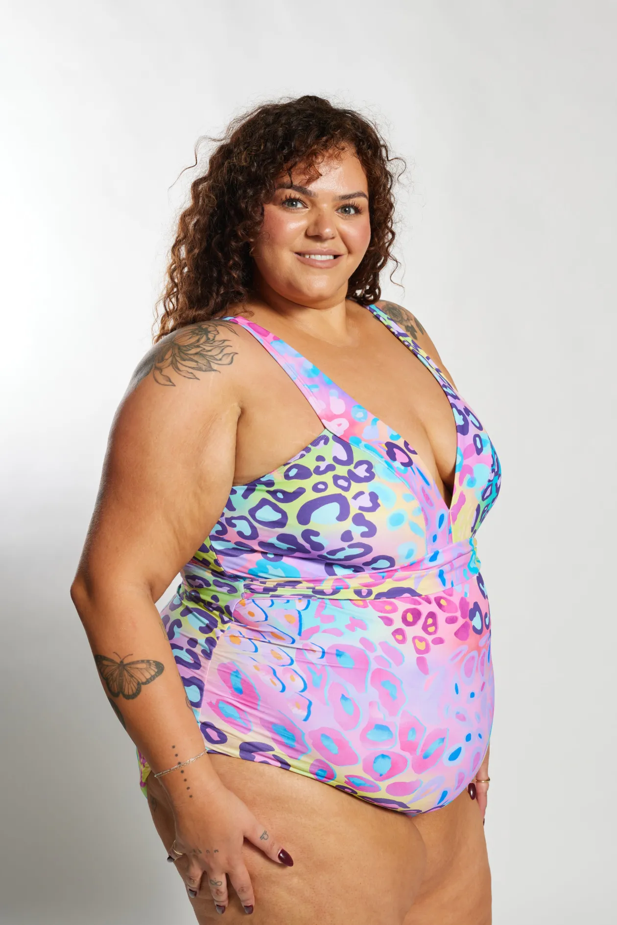 Gwen One Piece Curve - Kaleidoscope