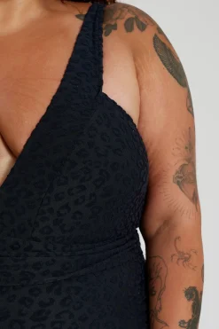 Gwen One Piece Curve - Textured Leopard Charcoal