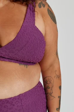 Lola Bikini Top Curve - Textured Leopard Grape