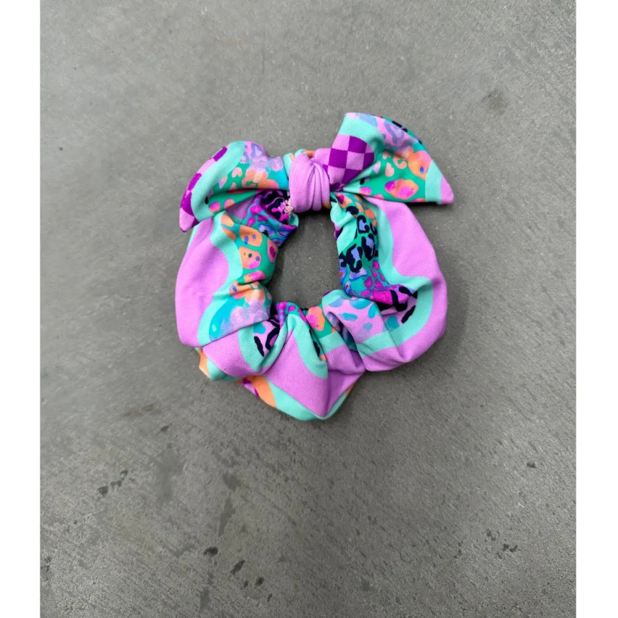 Mini Mimi Scrunchie - Vivid Ripple