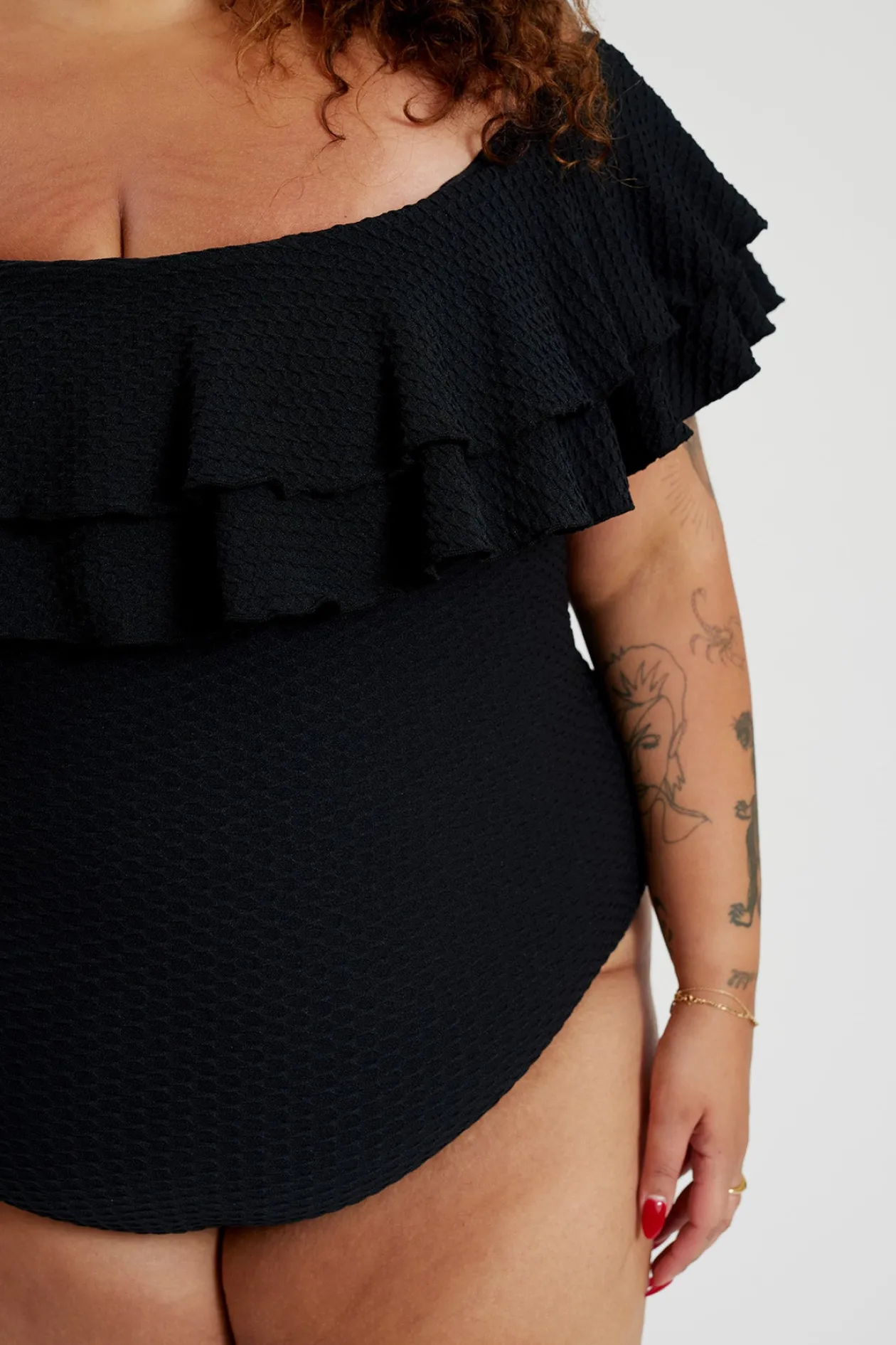 Miranda 02 One Piece Curve - Black Waffle