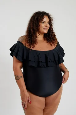 Miranda 02 One Piece Curve - Black on Black