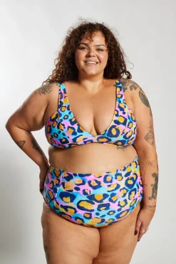 Penelope Bikini Bottom Curve - Aella