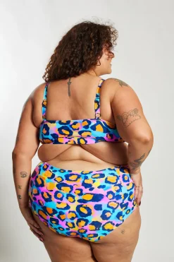 Penelope Bikini Bottom Curve - Aella